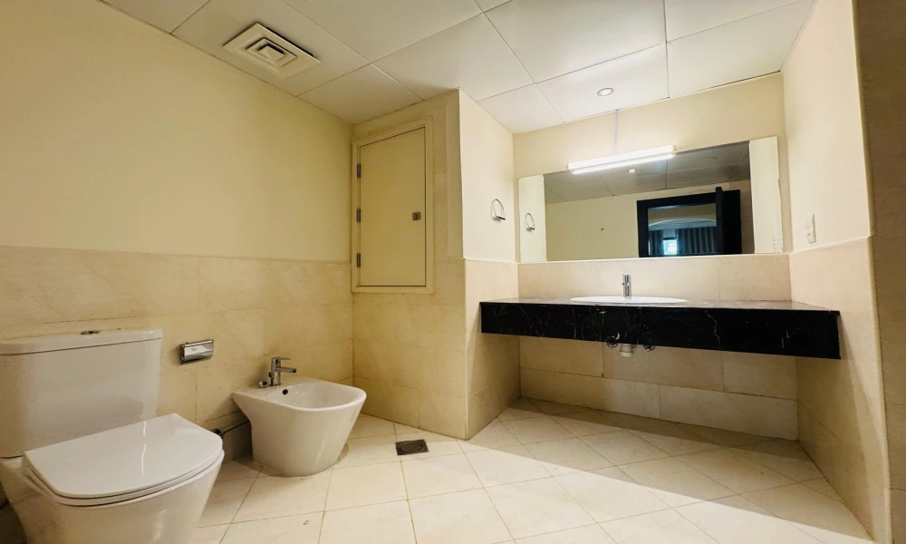 1 BED APARTMENT | ACCESS TO POOL AND GYM IN PEARL - Image 9