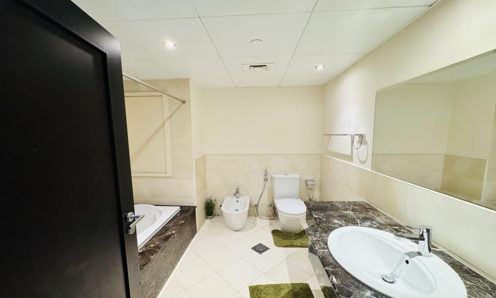1 BHK APARTMENT FOR RENT IN THE HEART OF PEARL | FULLY FURNISHED - Image 4