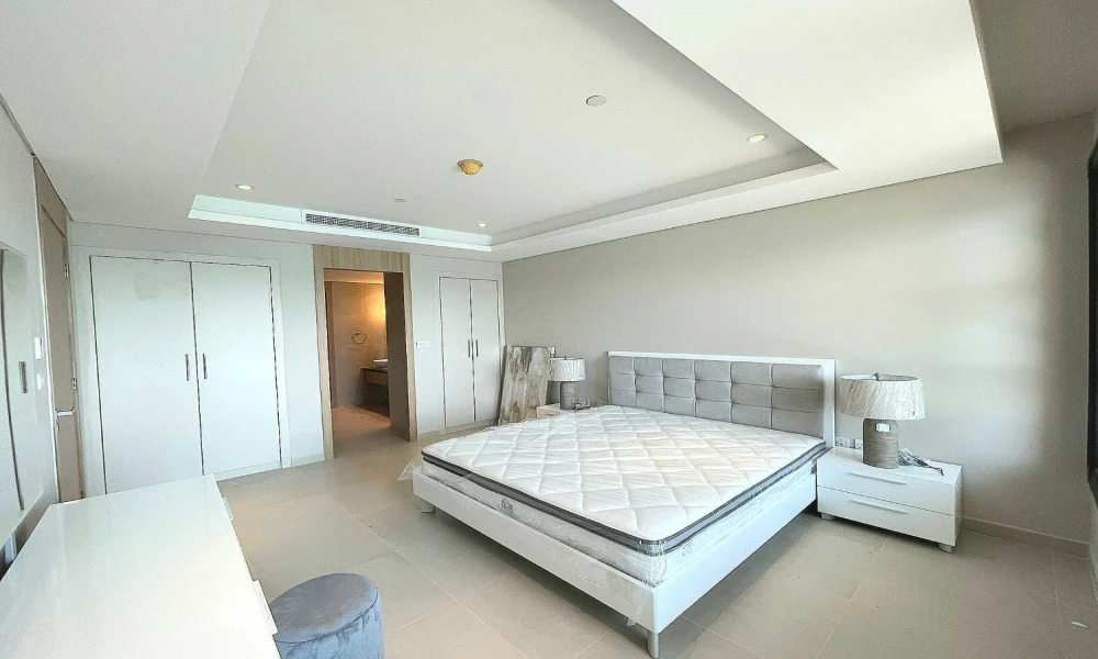 1 BR TOWNHOUSE | BALCONY SEA VIEW | W/ AMENITIES - Image 4