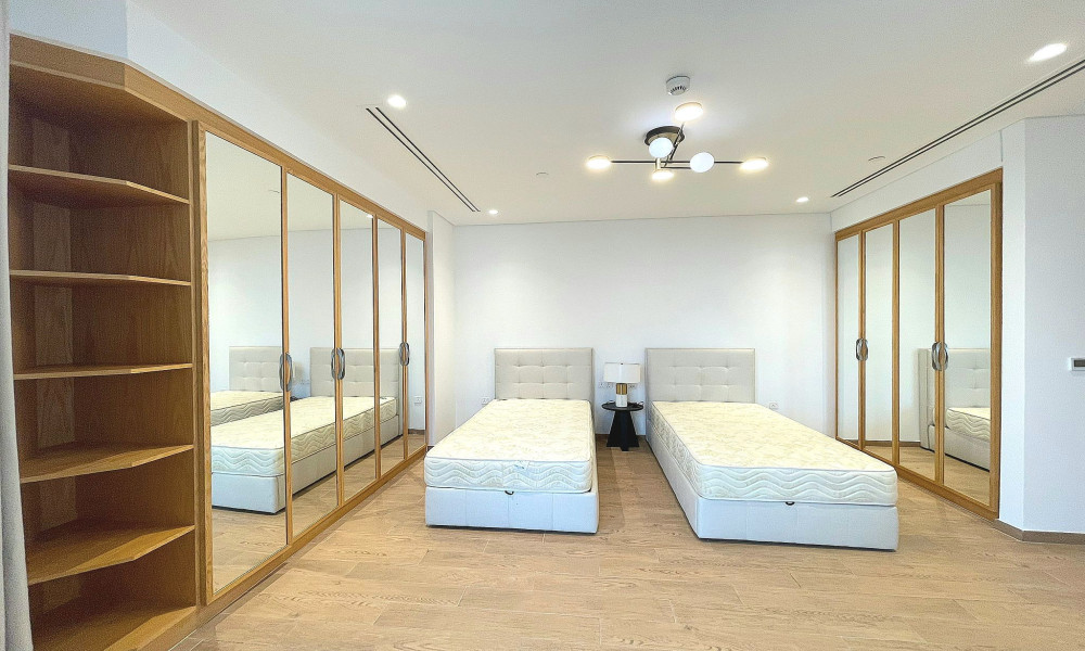 2 BHK + Maid FF Apartment with Balcony Floresta Gardens - Image 5