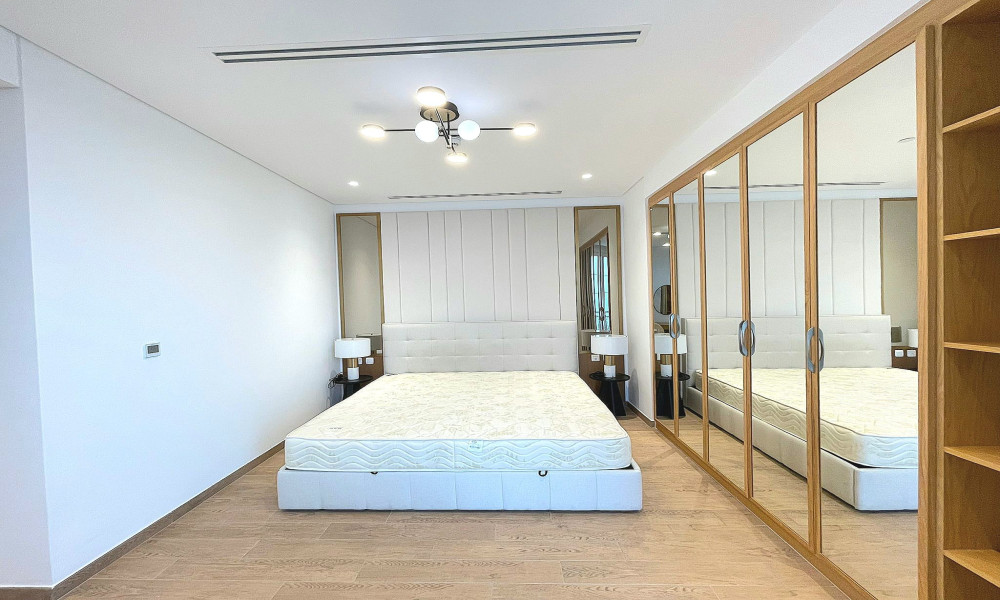 2 BHK + Maid FF Apartment with Balcony Floresta Gardens - Image 9