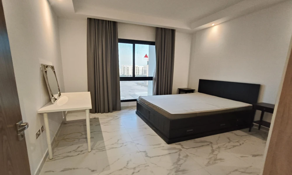 2BHK APT FOR SALE FACING LUSAIL PLAZA TOWERS - Image 7