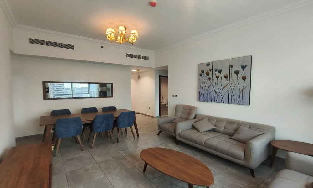 2BHK APT IN MARINA INCLUDING BILLS AND AMENITIES