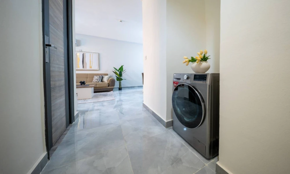 2BR FULLY FURNISHED | GREAT DEAL - Image 10