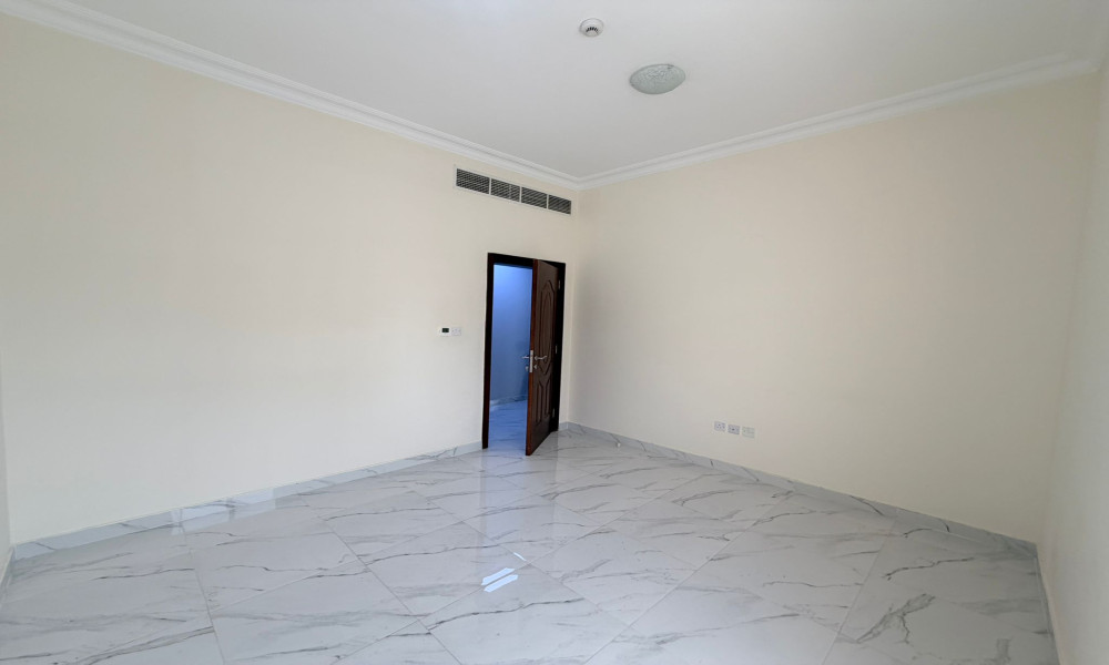 3 BHK Unfurnished Apartment for Rent Fox Hills small 3