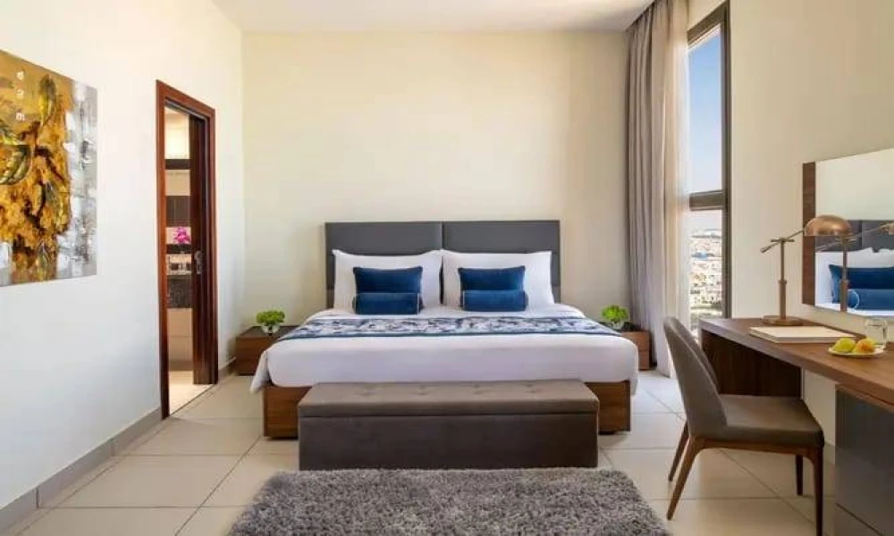 5BR PENTHOUSE PLUS MAID'S ROOM | INCLUDES INTERNET small 2