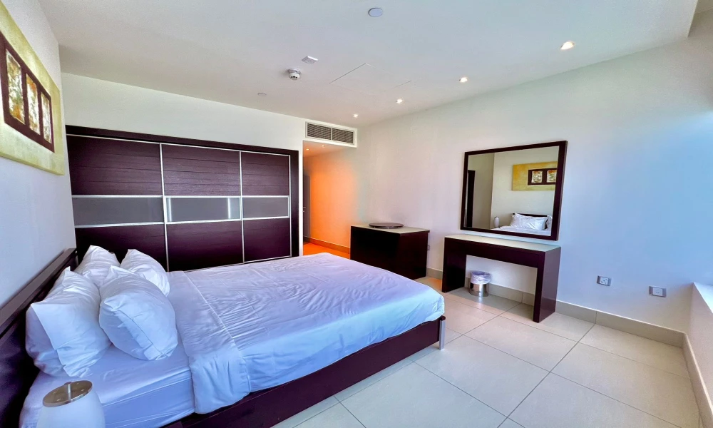 ALL INCLUSIVE 3BR APT IN WEST BAY | KIDS PLAY AREA small 2
