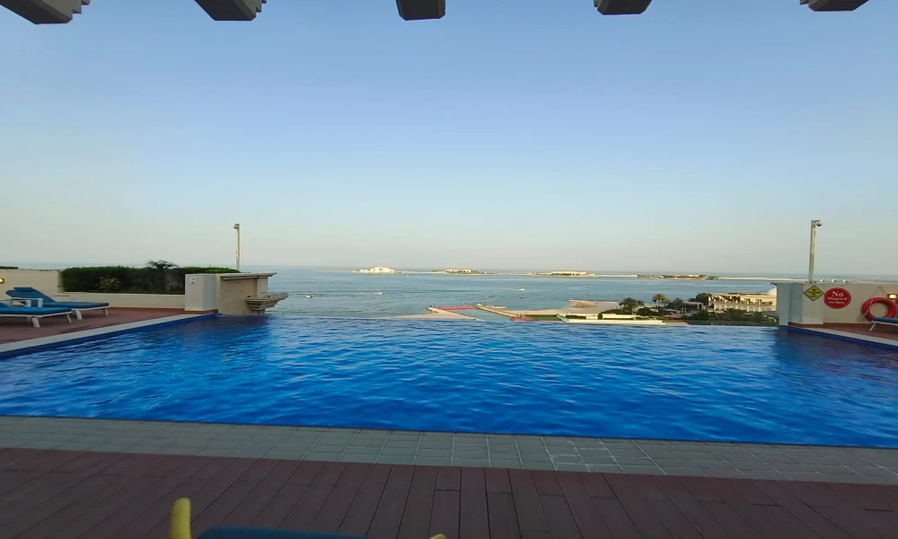 APARTMENT IN PEARL QATAR | BALCONY | OCEAN VIEW small 2