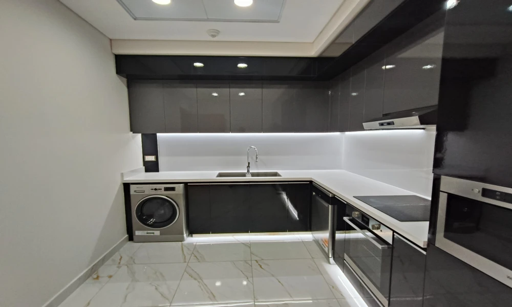 APARTMENT IN PEARL QATAR | BALCONY | OCEAN VIEW - Image 9