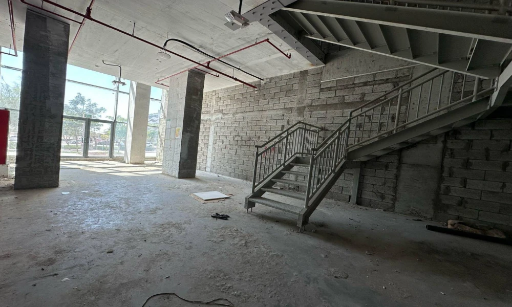 BARE SHELL SHOP FOR SALE IN LUSAIL | MARINA 33 - Image 6