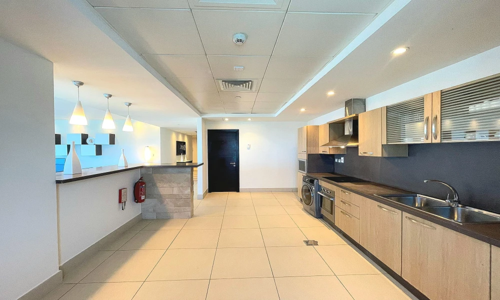 BILLS INCLUDED | 3BHK PLUS MAID'S ROOM | SEA VIEW - Image 10