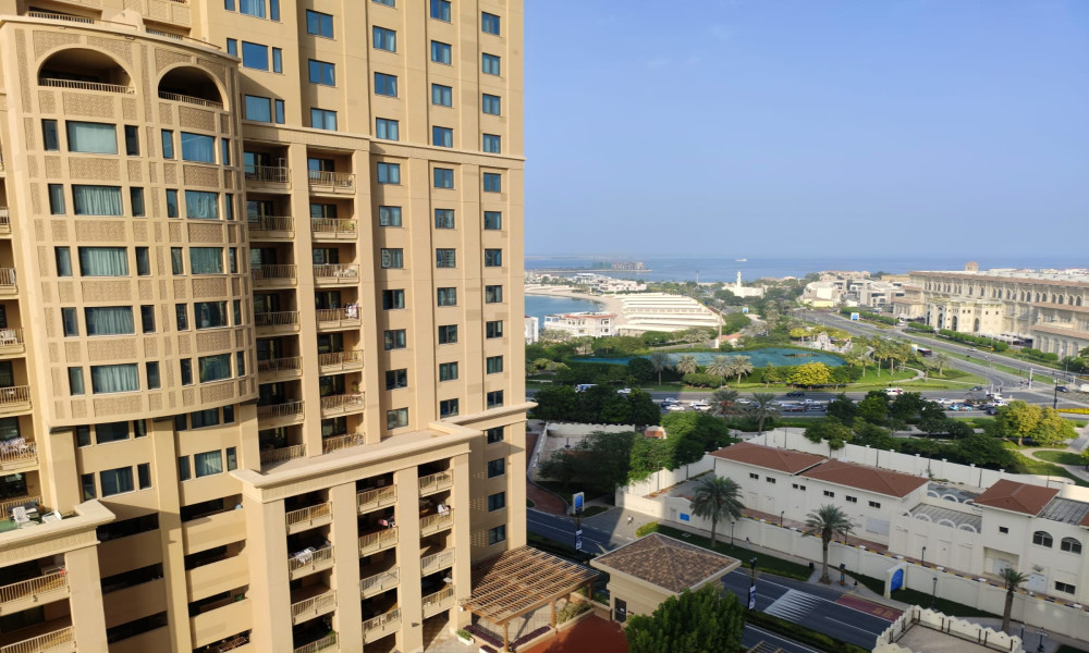 FOR RENT APARTMENT IN PEARL 1 BHK FULLY FURNISHED - Image 7