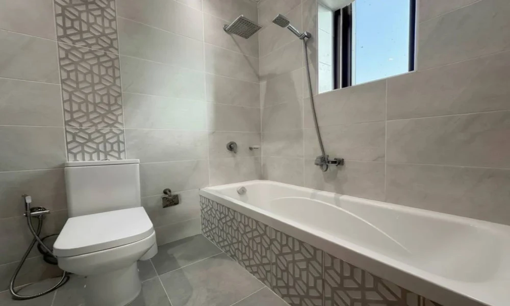 FULLY FITTED 1BHK APT | INCLUDES AMENITIES & BILLS - Image 7