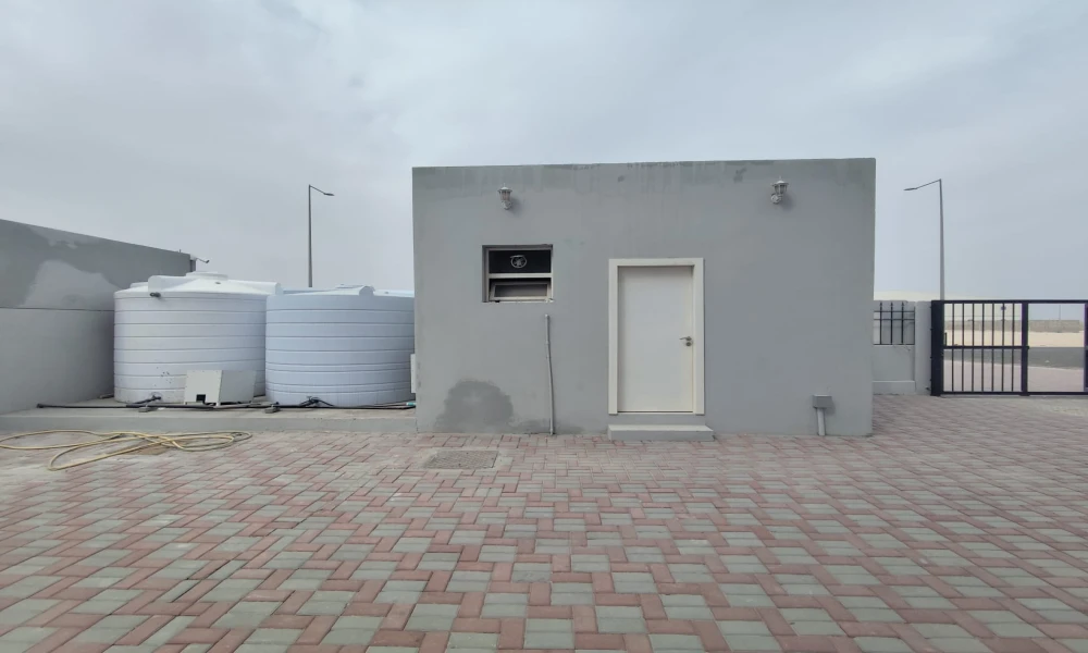HUGE SPACE PLASTIC FACTORY IN INDUSTRIAL AREA - Image 8
