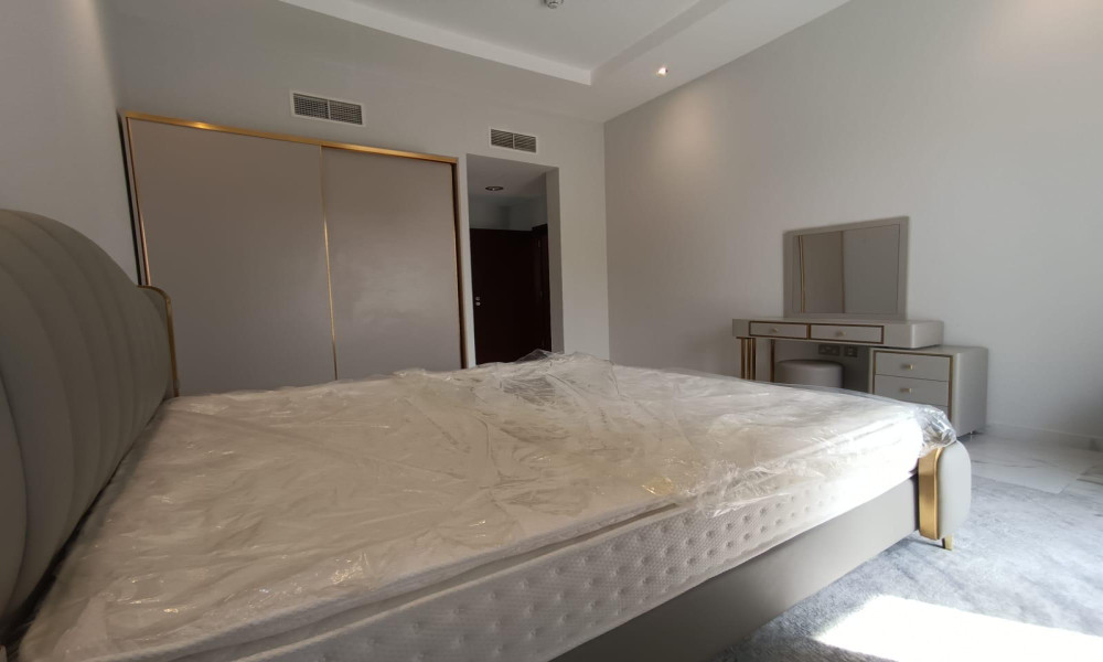 Investment-Ready 1 Bedroom FF Apartment Fox Hills - Image 4