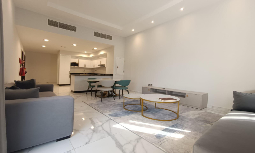 Investment-Ready 1 Bedroom FF Apartment Fox Hills - Image 5