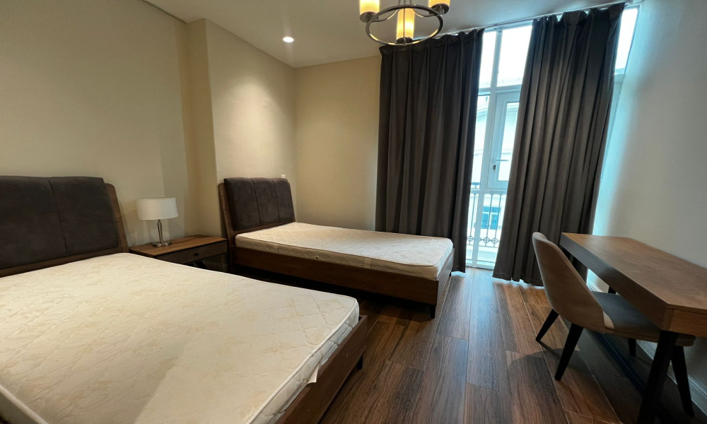 Large 3 Bedroom + Maid Penthouse FF Unit in Floresta Gardens small 3