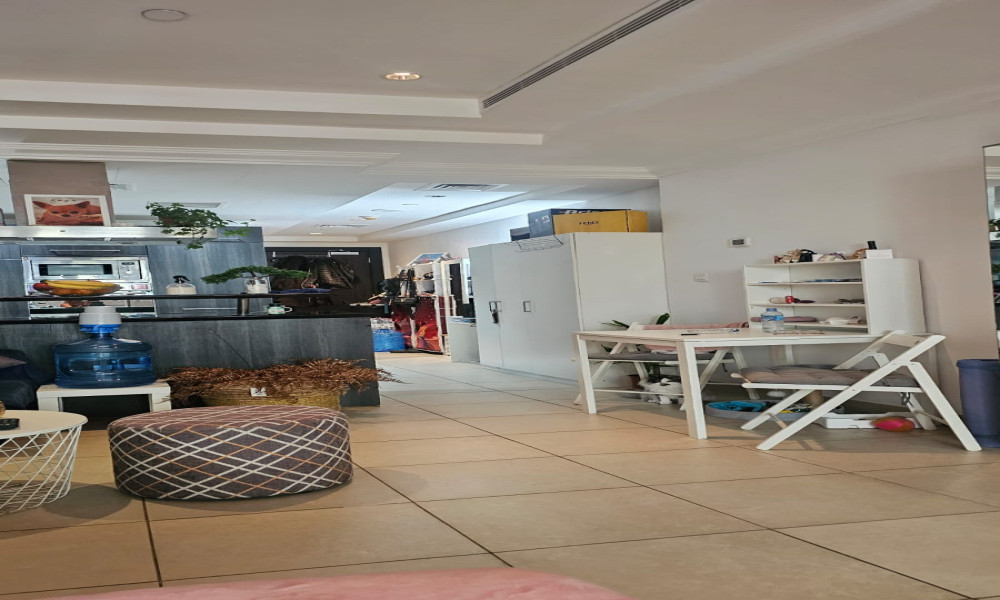 Lovely Furnished Studio for Rent in Porto Arabia - Image 4