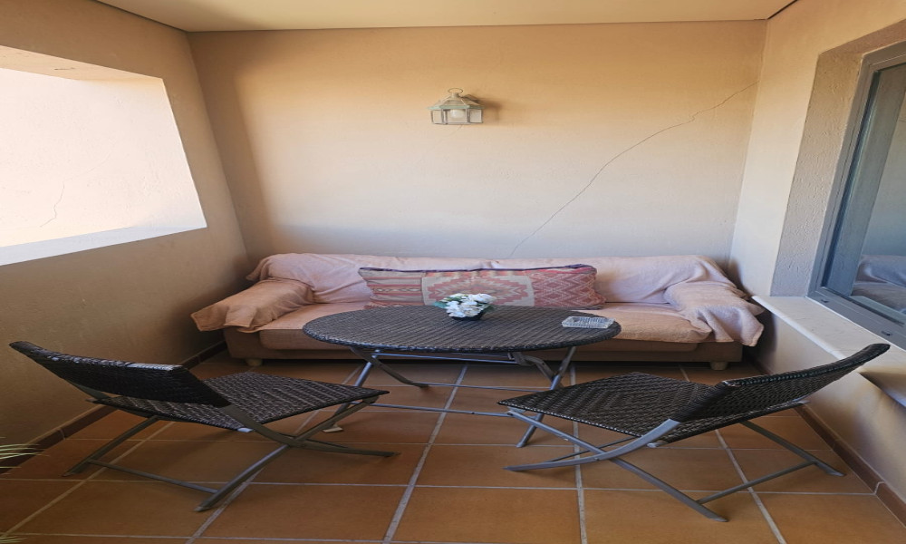 Lovely Furnished Studio for Rent in Porto Arabia - Image 8