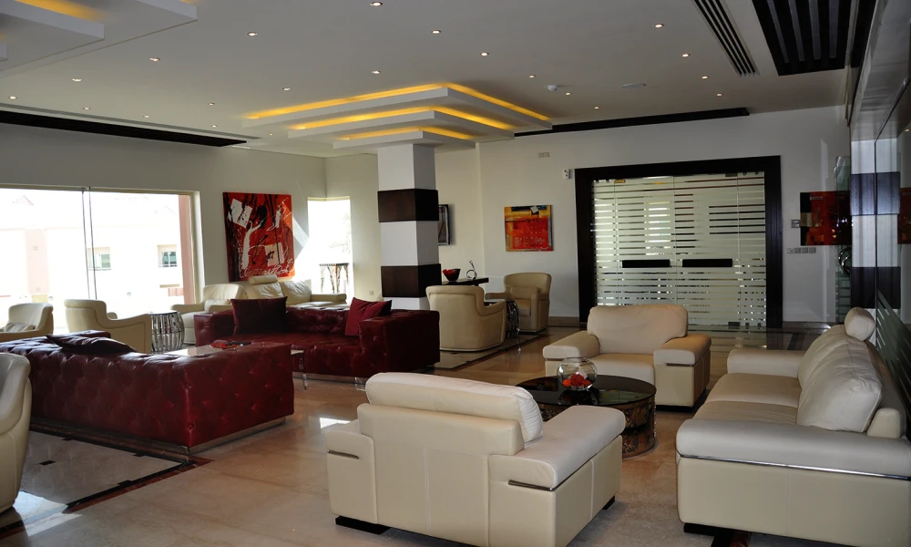 MUST SEE DEAL | HOT PROPERTY | COMPOUND VILLA small 2