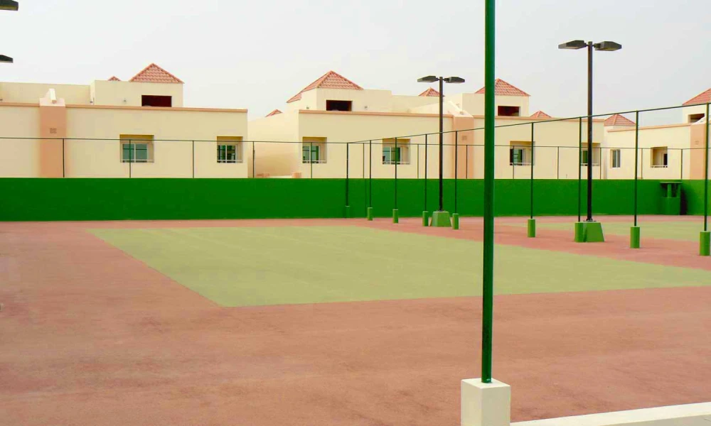 MUST SEE DEAL | HOT PROPERTY | COMPOUND VILLA - Image 4