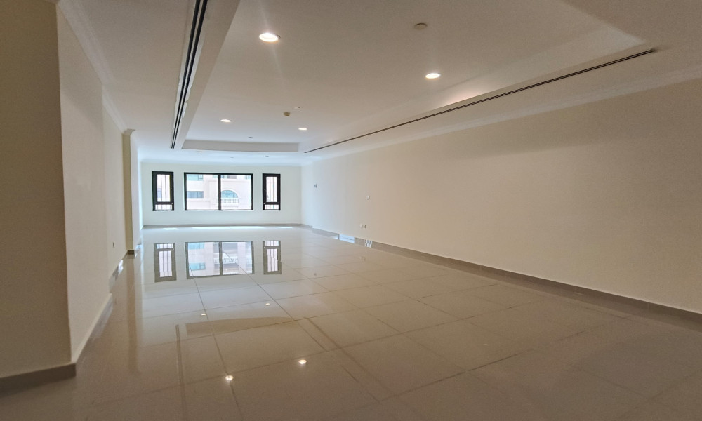 Perfect Cozy 1 BHK in The Pearl Semi Furnished