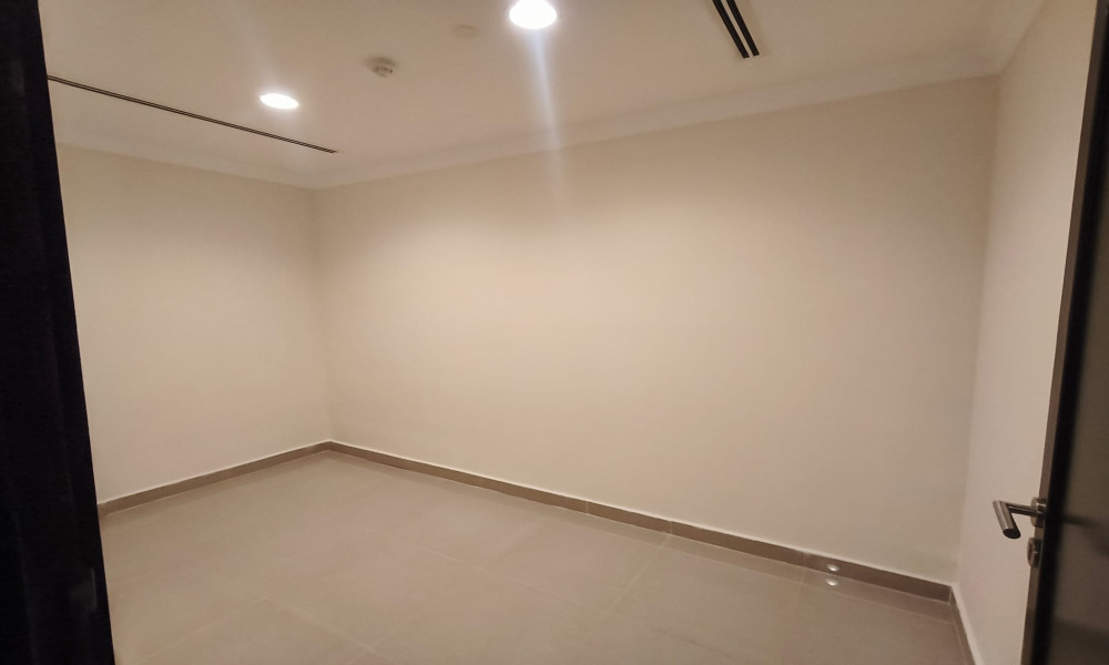 Perfect Cozy 1 BHK in The Pearl Semi Furnished - Image 7