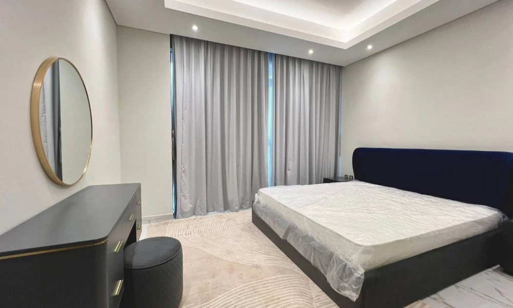 SALE 2BHK IN MARINA W/ KIDS PLAY AREA & FACILITIES small 1