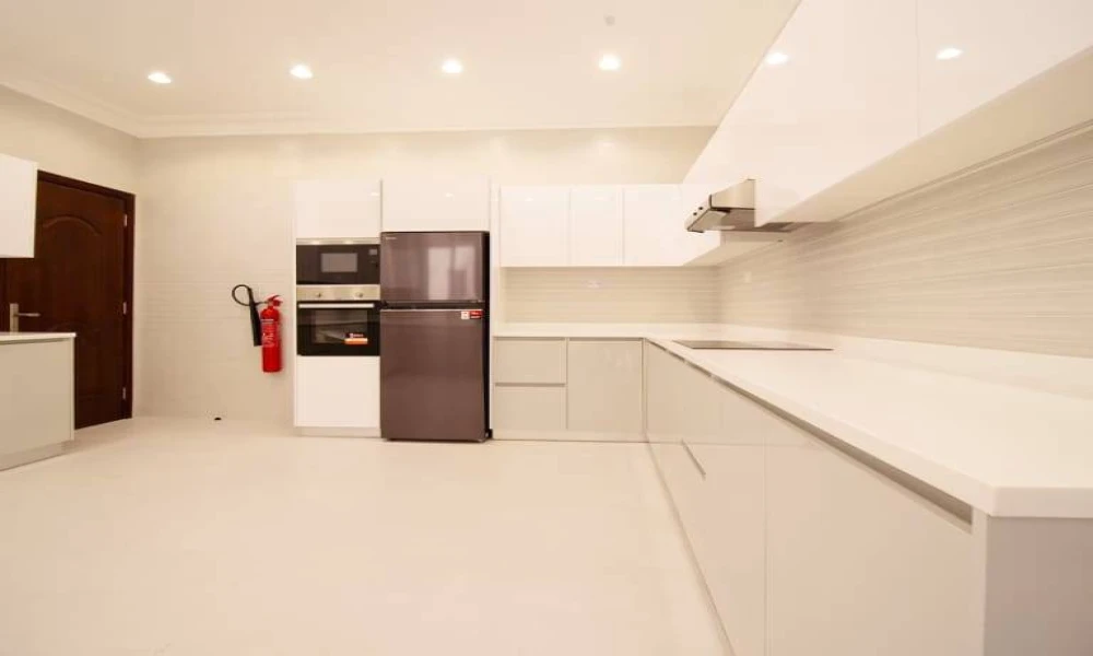 SALE BRAND NEW VILLA IN MURAIKH | UNFURNISHED HOME - Image 4