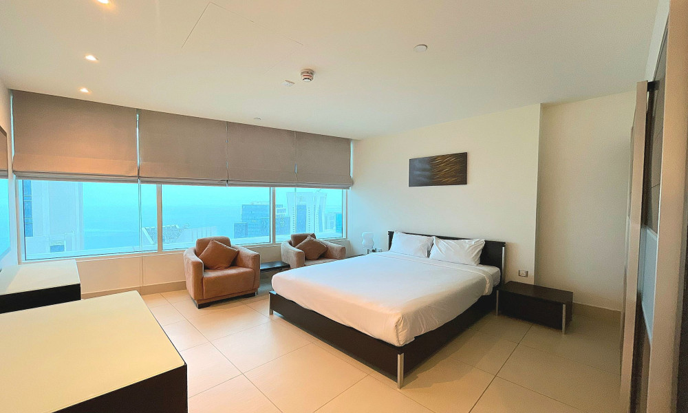 Spacious 3 BHK + Maid Fully Furnished Apartment for Rent in West Bay - Image 5