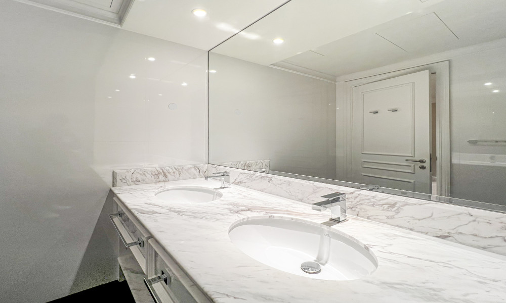 Stylish 1 BHK Furnished Apartment | Bills Included - Image 6