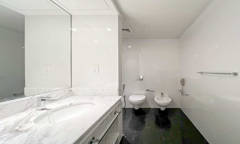 Stylish 1 BHK Furnished Apartment | Bills Included - Image 7