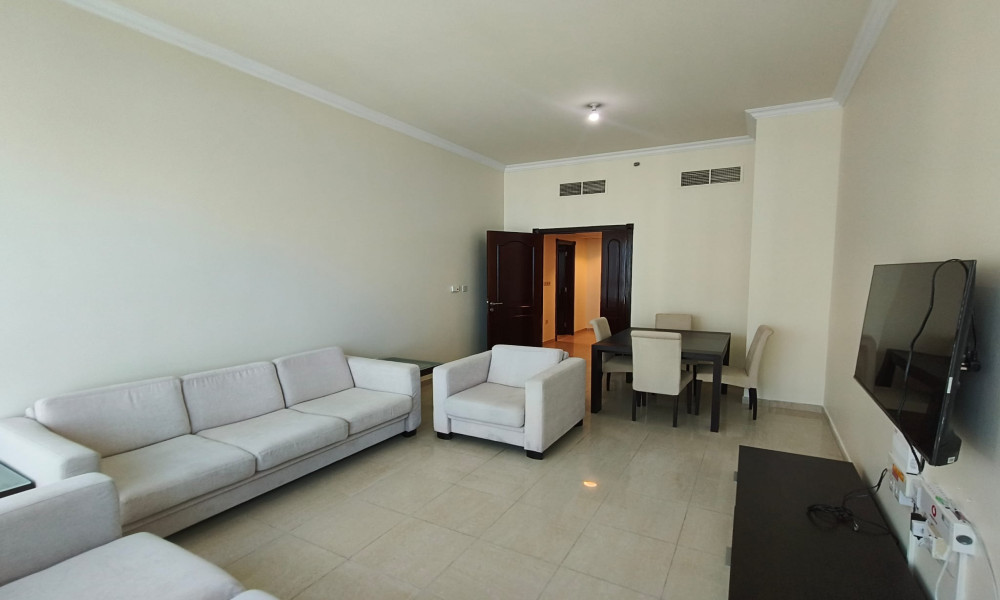 Warm and Cozy Apartment in West Bay Doha