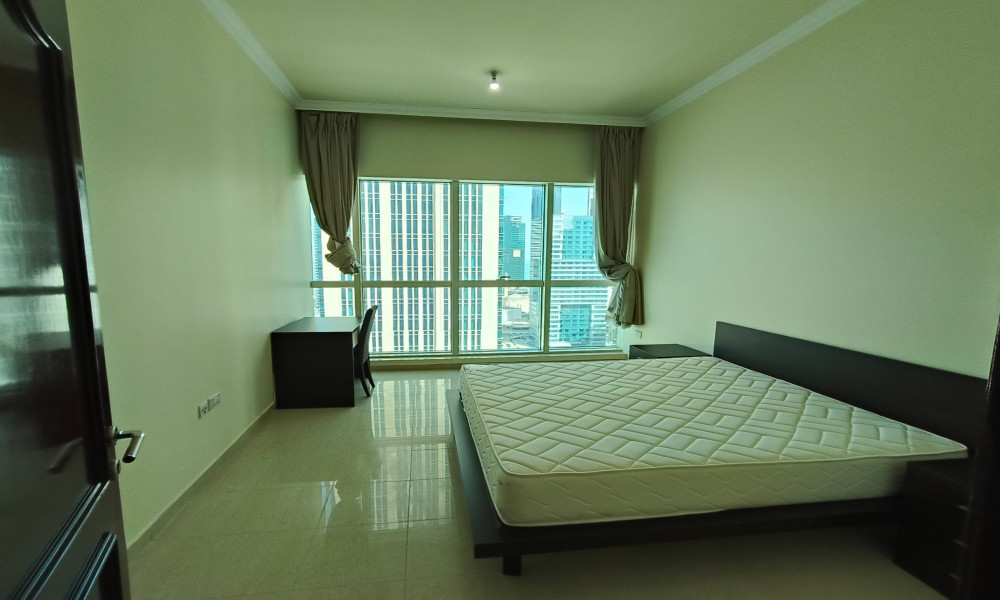 Warm and Cozy Apartment in West Bay Doha small 2